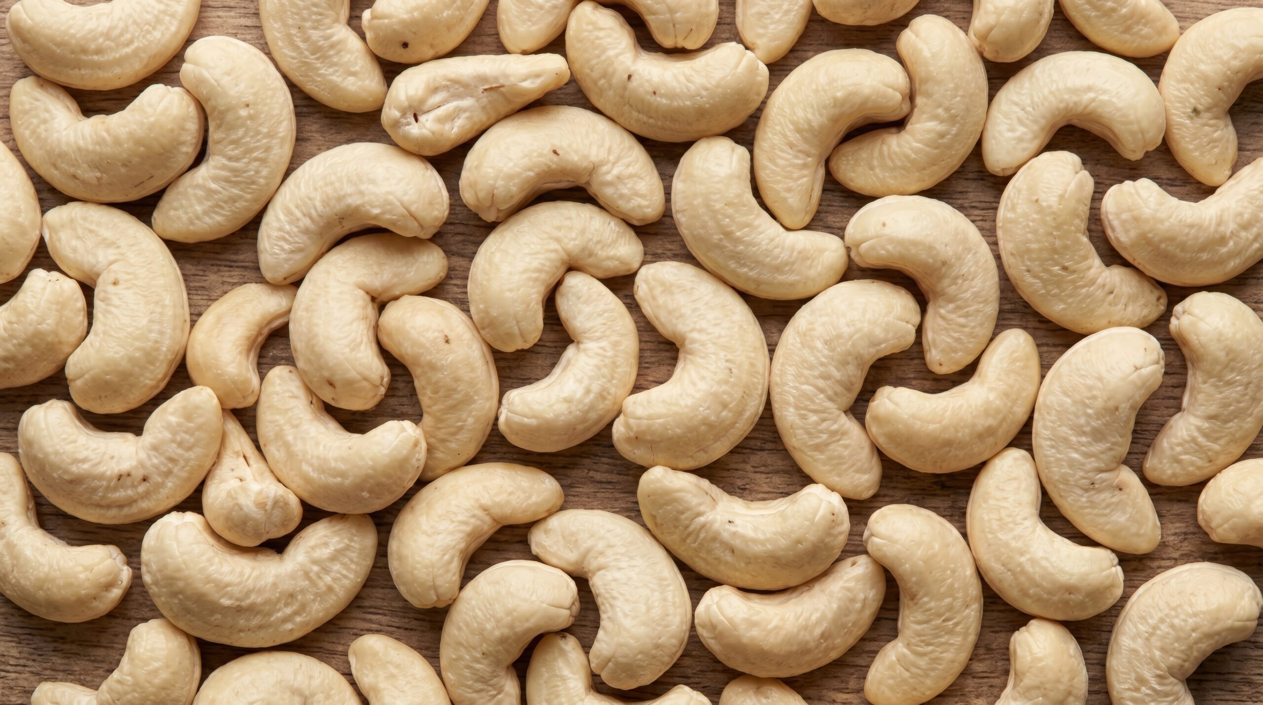 vecteezy top view of numerous raw cashew nuts scattered evenly across 81288158 scaled